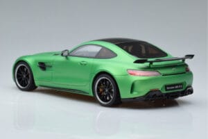 Mercedes AMG GT R Grön GT Spirit 1:18 GT179 Resin — bild 5 av 6