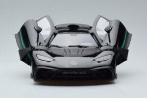 Mercedes AMG One Svart NZG 1:18 B66961042 Metall — bild 2 av 9