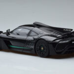 Mercedes AMG One Svart NZG 1:18 - image 8 of 9
