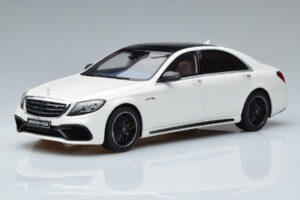 Mercedes AMG S63 W222 Diamond Vit GT Spirit 1:18