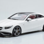 Mercedes Brabus 900 S-Class C222 Coupe Polar Vit GT Spirit 1:18