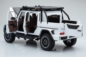 Mercedes Brabus G800 W464 Adventure XLP Polar Vit Almost Real 1:18 860524 Metall — bild 5 av 8