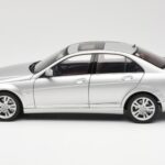 Mercedes C-Class W204 Avantgarde Silver AUTOart 1:18 B66962368 - image 4 of 8
