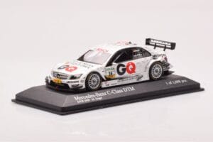 Mercedes C-Class W204 DTM GQ AMG Mercedes #16 Engels DTM 2009 Minichamps 1:43 400093816 Metall — bild 2 av 4