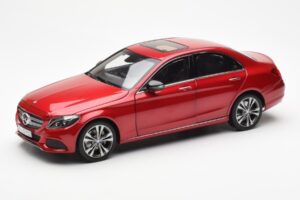 Mercedes C-Class W205 Röd Metallic Asia Exclusive Norev 1:18