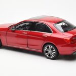 Mercedes C-Class W205 Röd Metallic Asia Exclusive Norev 1:18 - image 7 of 8