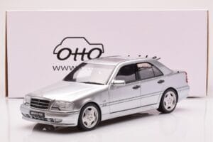 Mercedes C36 AMG W202 Silver Otto 1:18 OT443 Resin — bild 6 av 6