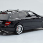 Mercedes C63 AMG S204 T-Model Svart GT Spirit 1:18 - image 2 of 6
