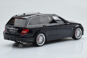 Mercedes C63 AMG S204 T-Model Svart GT Spirit 1:18 GT760 Resin — bild 2 av 6