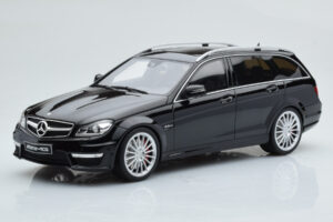 Mercedes C63 AMG S204 T-Model Svart GT Spirit 1:18