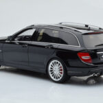 Mercedes C63 AMG S204 T-Model Svart GT Spirit 1:18 - image 5 of 6