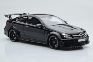 Mercedes C63 AMG W204 Black Series Svart GT Spirit 1:18 ZM019 Resin — bild 4 av 7