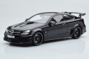 Mercedes C63 AMG W204 Black Series Svart GT Spirit 1:18