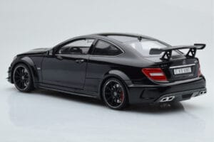 Mercedes C63 AMG W204 Black Series Svart GT Spirit 1:18 ZM019 Resin — bild 5 av 7