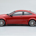 Mercedes C63 AMG W204 Black Series Röd GT Spirit 1:18 - image 3 of 6