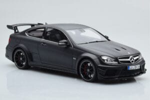 Mercedes C63 AMG W204 Black Series Matt Svart GT Spirit 1:18 GT843 Resin — bild 4 av 6