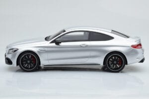 Mercedes C63S AMG C205 Coupe Silver GT Spirit 1:18 GT116 Resin — bild 3 av 6