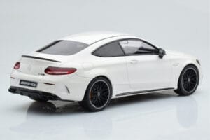 Mercedes C63S AMG C205 Coupe Vit GT Spirit 1:18 B66965707 Resin — bild 2 av 6