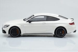Mercedes C63S AMG C205 Coupe Vit GT Spirit 1:18 B66965707 Resin — bild 3 av 6
