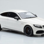 Mercedes C63S AMG C205 Coupe Vit GT Spirit 1:18 - image 4 of 6