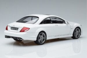 Mercedes CL63 AMG C216 Vit AUTOart 1:18 76167 Metall — bild 2 av 6