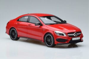 Mercedes CLA 45 AMG C117 Jupiter Röd GT Spirit 1:18 GT031 Resin — bild 4 av 6
