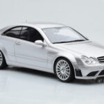 Mercedes CLK63 AMG C209 Coupe Silver Otto 1:18 - image 4 of 6