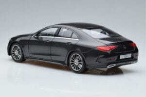 Mercedes CLS Coupe C257 Norev 1:18 B66960546 Metall — bild 6 av 7