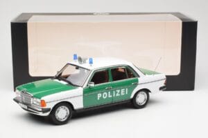 Mercedes E-Class W123 Polizei Norev 1:18 B66040676 Metall — bild 8 av 8