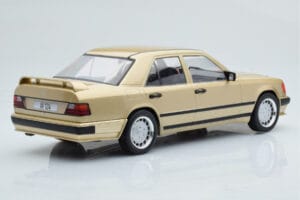 Mercedes E-Class W124 Tuning Beige MCG 1:18 MCG18342 Metall — bild 2 av 6