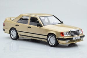 Mercedes E-Class W124 Tuning Beige MCG 1:18 MCG18342 Metall — bild 4 av 6