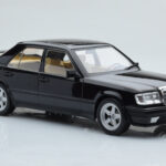 Mercedes E-Class W124 Tuning Svart MCG 1:18 - image 4 of 6