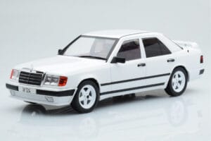 Mercedes E-Class W124 Tuning Vit MCG 1:18 MCG18343