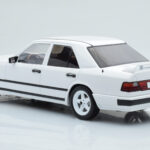 Mercedes E-Class W124 Tuning Vit MCG 1:18 - image 5 of 6