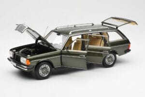 Mercedes 230T W123 T-Model Grön Metallic Norev 1:18 183730 Metall — bild 2 av 8