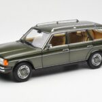 Mercedes 230T W123 T-Model Grön Metallic Norev 1:18 183730