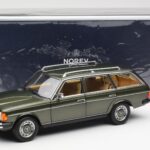 Mercedes 230T W123 T-Model Grön Metallic Norev 1:18 183730 - image 8 of 8