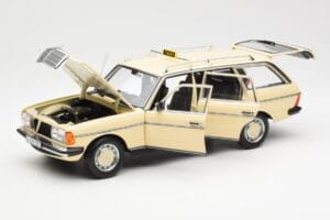 Mercedes 230T W123 T-Model Taxi Norev 1:18 183731 Metall — bild 2 av 8