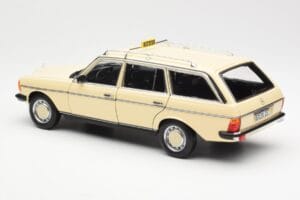 Mercedes 230T W123 T-Model Taxi Norev 1:18 183731 Metall — bild 7 av 8