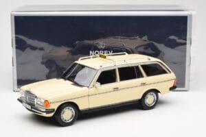 Mercedes 230T W123 T-Model Taxi Norev 1:18 183731 Metall — bild 8 av 8