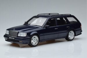 Mercedes E36 AMG S124 Blå Otto 1:18 OT753 Resin