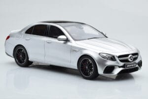 Mercedes AMG E63 S W213 Silver GT Spirit 1:18 GT230 Resin — bild 4 av 6