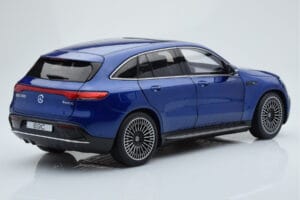Mercedes EQC 400 Brilliant Blå NZG 1:18 B66963757 Metall — bild 3 av 8