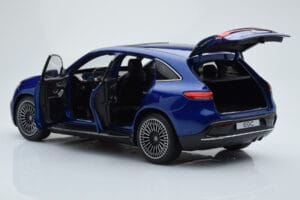 Mercedes EQC 400 Brilliant Blå NZG 1:18 B66963757 Metall — bild 7 av 8