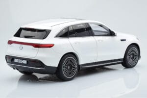 Mercedes EQC 400 Diamond Vit NZG 1:18 B66963756 Metall — bild 3 av 8