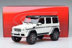 Mercedes G500 4x4 W463 GT Spirit 1:18 GT142 Resin — bild 6 av 6