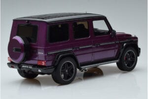 Mercedes G63 AMG W463 Crazy Color Galactic Beam Dealer Edition GT Spirit 1:18 B66961014 Resin — bild 2 av 6