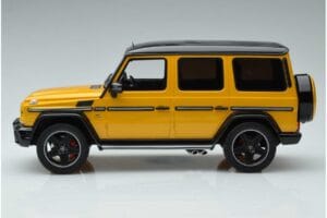 Mercedes AMG G63 W463 Crazy Color Solar Beam Handlarens Edition GT Spirit 1:18 B66961012 Resin — bild 3 av 6