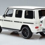 Mercedes AMG G63 W463 Vit GT Spirit 1:18 KJ038 Metall - image 5 of 6