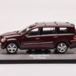 Mercedes GL X164 Karneol Röd Minichamps 1:43